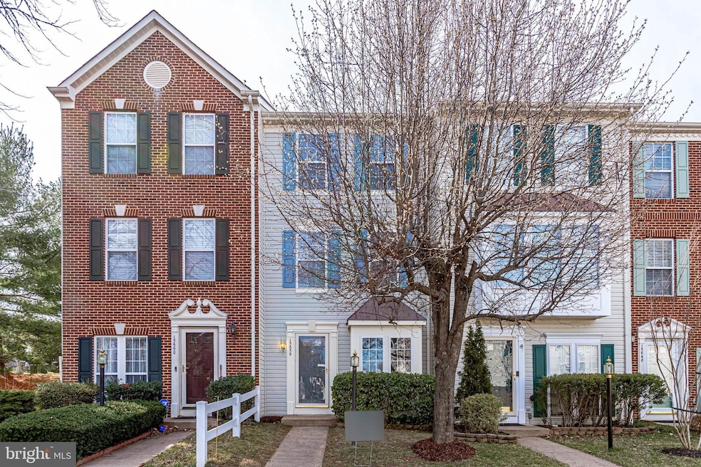 15656 Three Otters Place, Manassas, VA 20112 - photo 1