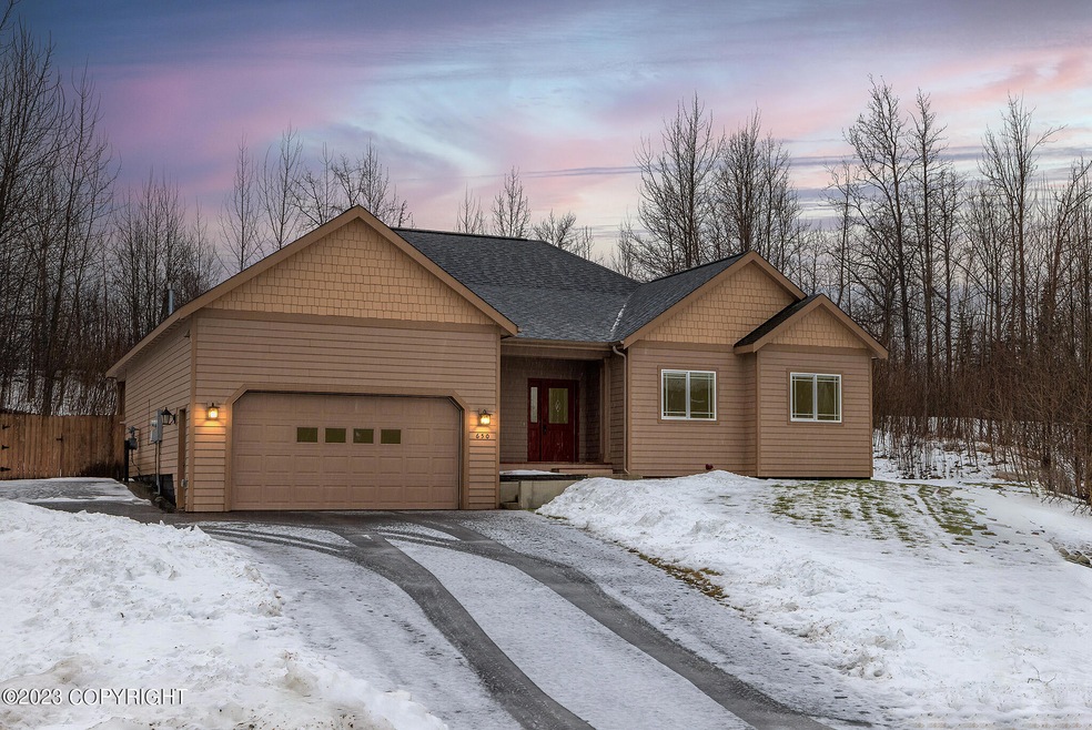 001_2023.11.27 . 650 N Sandbar Cir