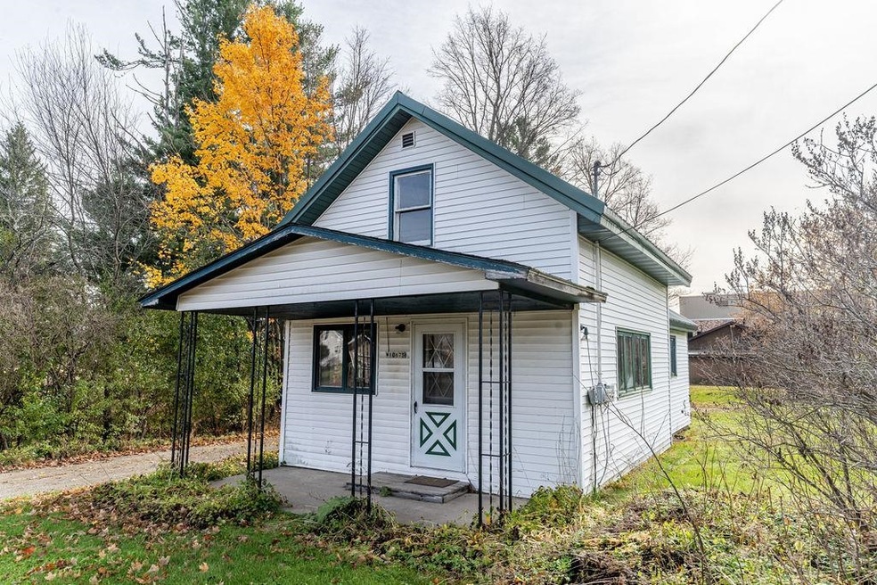 W10675 Enterprise Lake Rd, Elcho, WI 54428 - photo 1