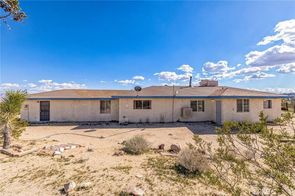 61423 La Crescenta Dr, Joshua Tree, CA 92252 - photo 1