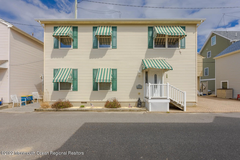 70 E Beach Way, Lavallette, NJ 08735 - photo 1