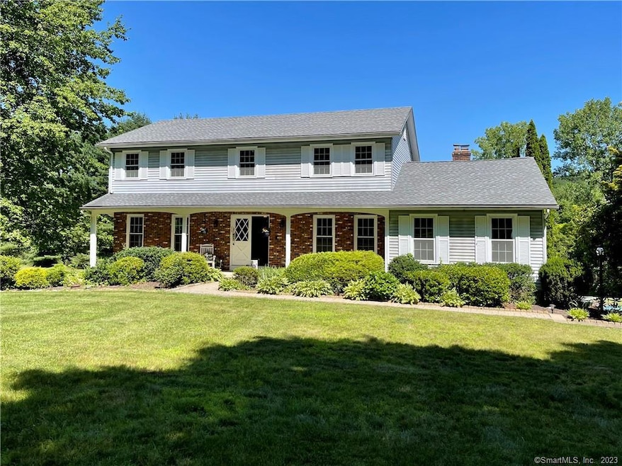 59 Bigelow Rd, New Fairfield, CT 06812 - photo 1