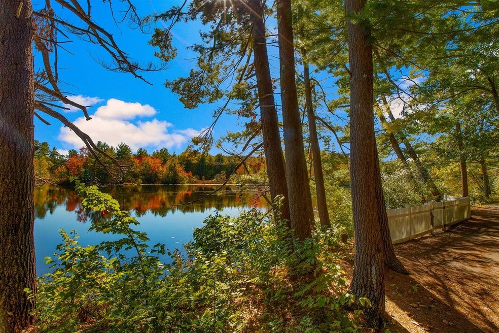 3 Bartemus Trail unit U308, Nashua, NH 03063 - photo 1