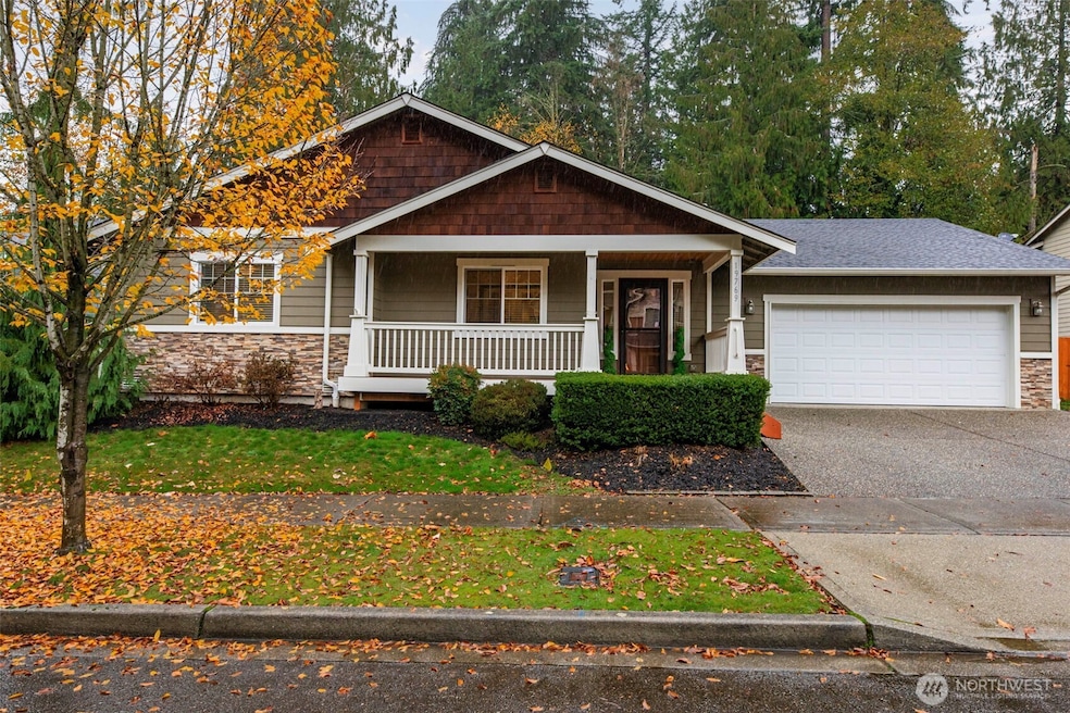 Pending $695,000 • Co-Listing Agent