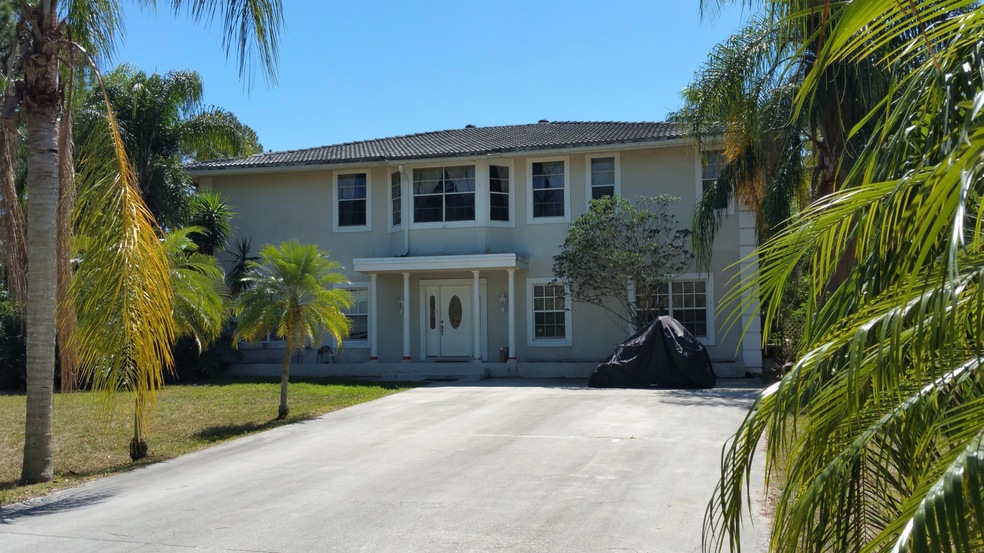 Exterior Front