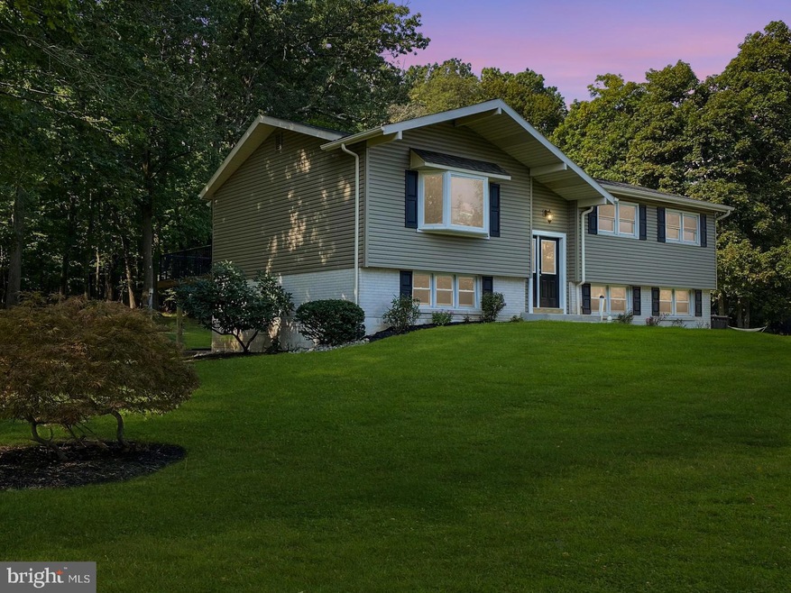 436 Thomas St, Alburtis, PA 18011 - photo 1