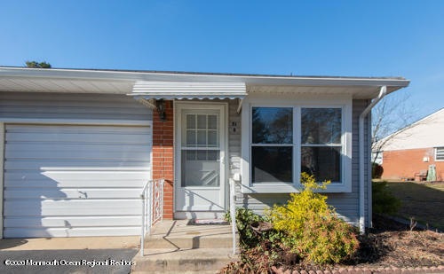 51 Hudson Pkwy unit B, Whiting, NJ 08759 - photo 1