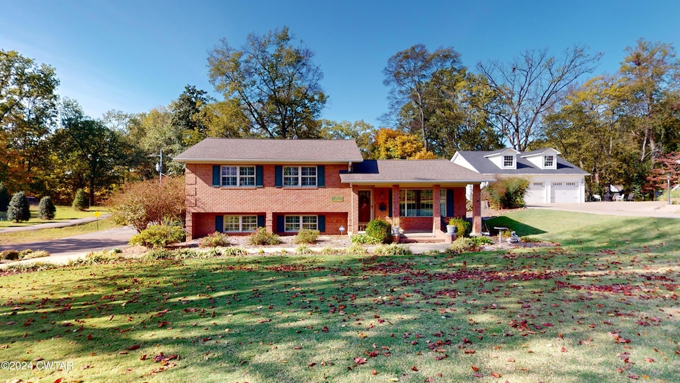 For Sale $410,000 • Co-Listing Agent