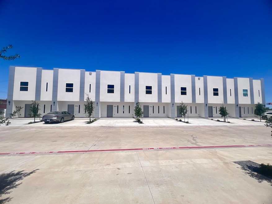 For Rent $1,800/month