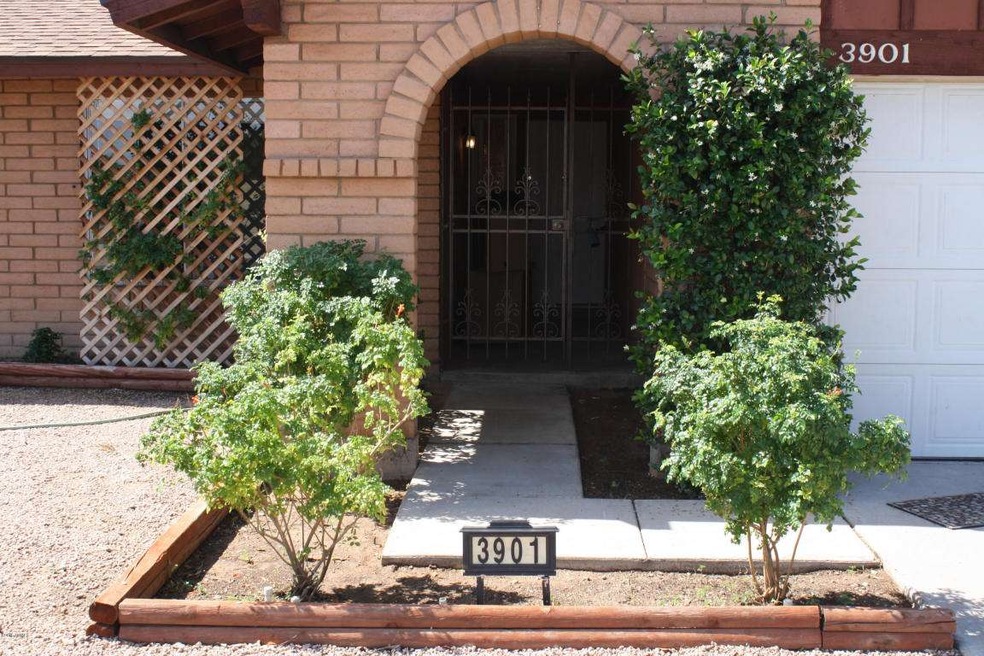 3901 W Corrine Dr, Phoenix, AZ 85029 - photo 1