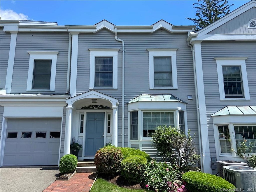 80 Seminary St unit 3, New Canaan, CT 06840 - photo 1