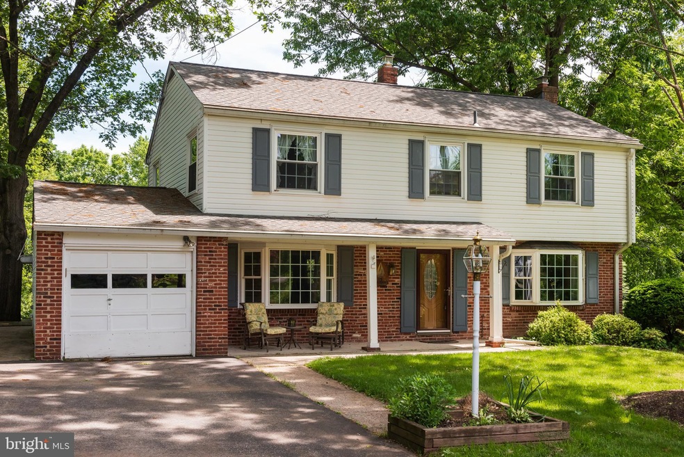 105 Powderhorn Dr, Phoenixville, PA 19460 - photo 1