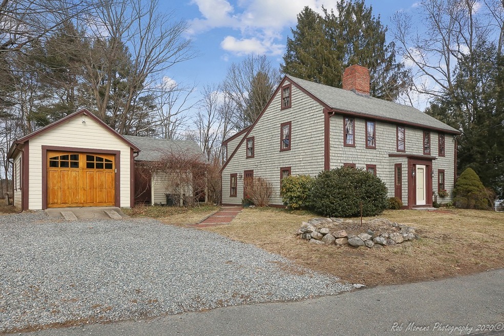 121 Chestnut St, North Reading, MA 01864 - photo 1