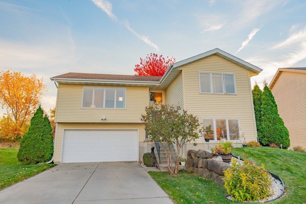 Sold $425,000 • Co-Listing Agent