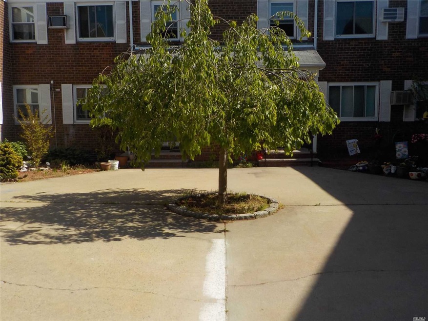 24724A 76th Ave unit D-1, Bellerose, NY 11426 - photo 1