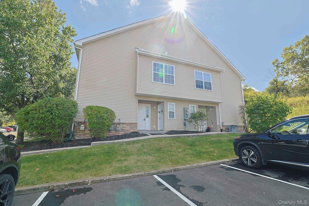 Sold $330,000 • Co-Listing Agent