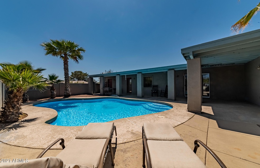 27031 N 71st Pl-39