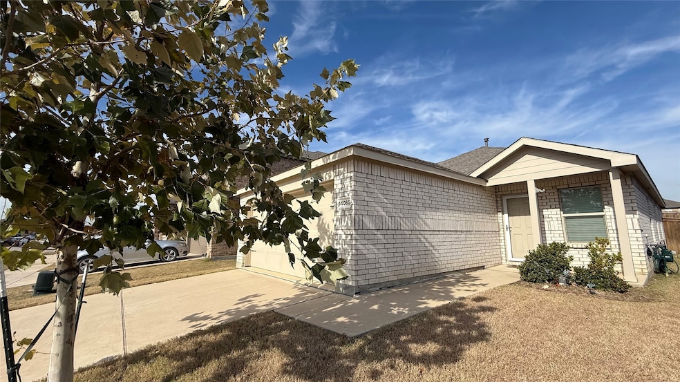 14065 Haggerston Dr, Pilot Point, TX 76258 - photo 1