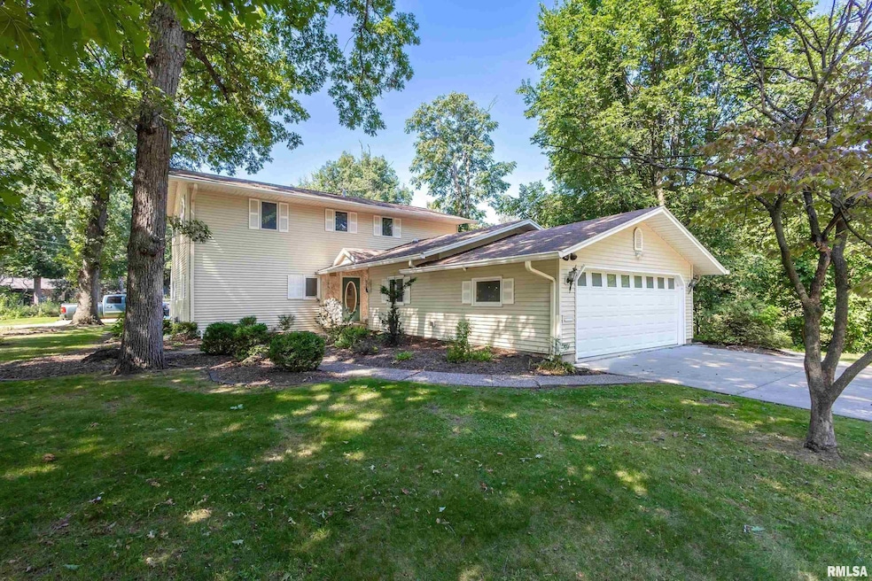 14 Forest Rd, Rock Island, IL 61201 - photo 1