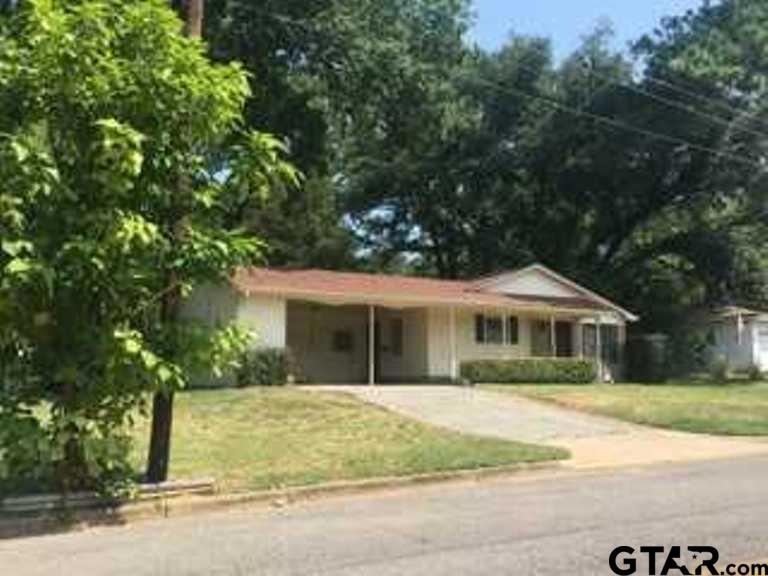 626 626 Clyde, Tyler, TX 75701 - photo 1