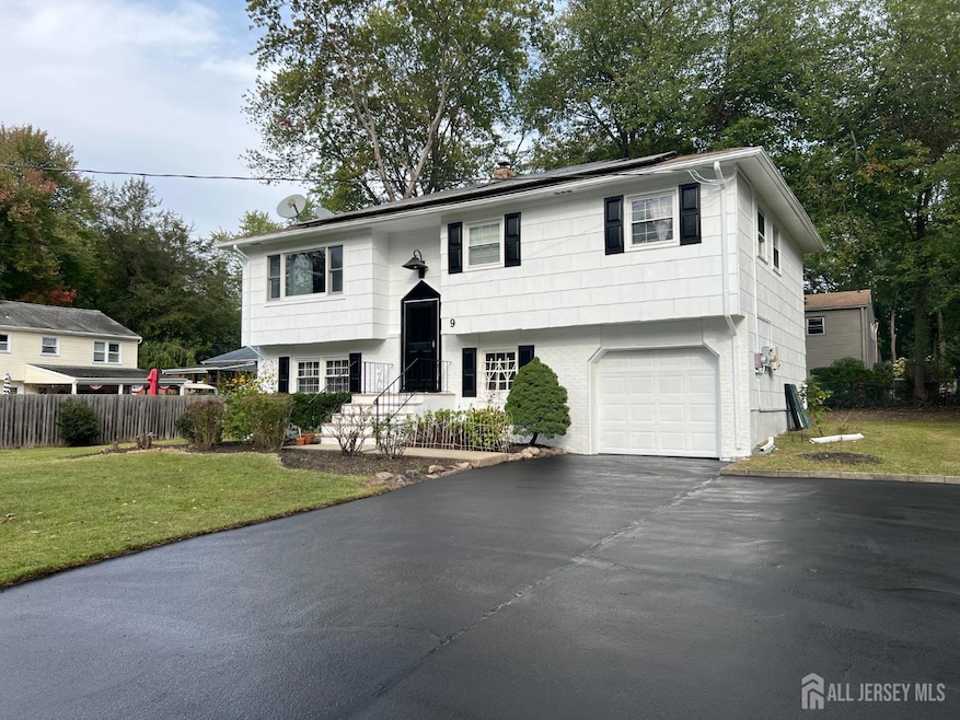 9 Newman St, East Brunswick, NJ 08816 - photo 1