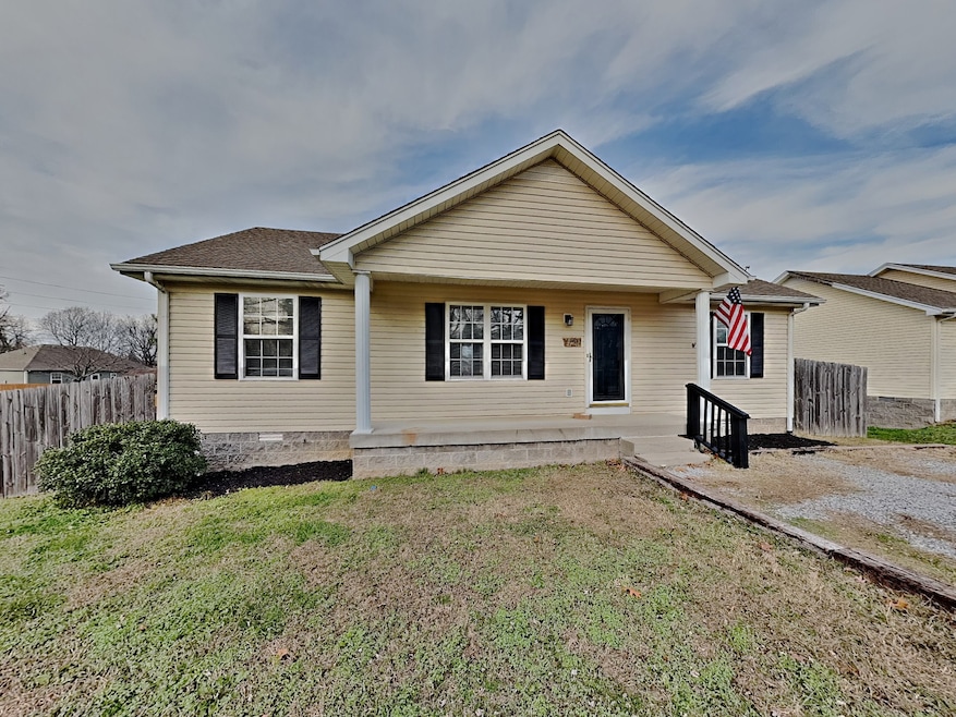 1150 17th Ave E, Springfield, TN 37172 - photo 1
