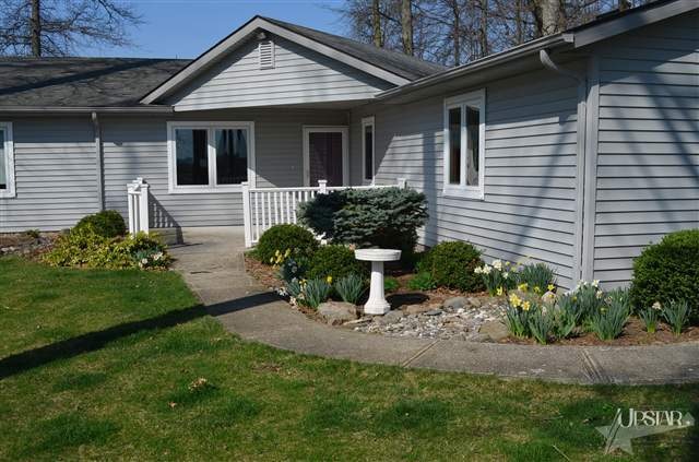 816 S Roussey Rd, New Haven, IN 46774 - photo 1