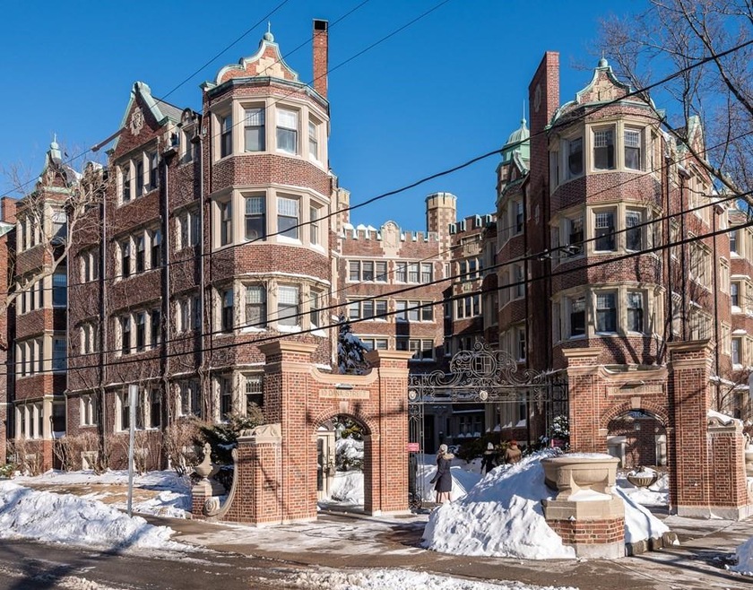 The Castle unit 212, Cambridge, MA 02138 - photo 1