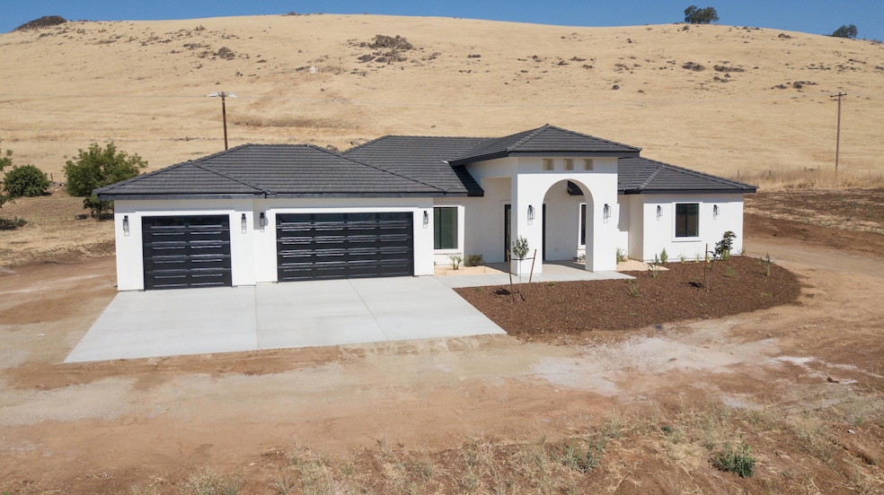 Sold $650,000 • Co-Listing Agent