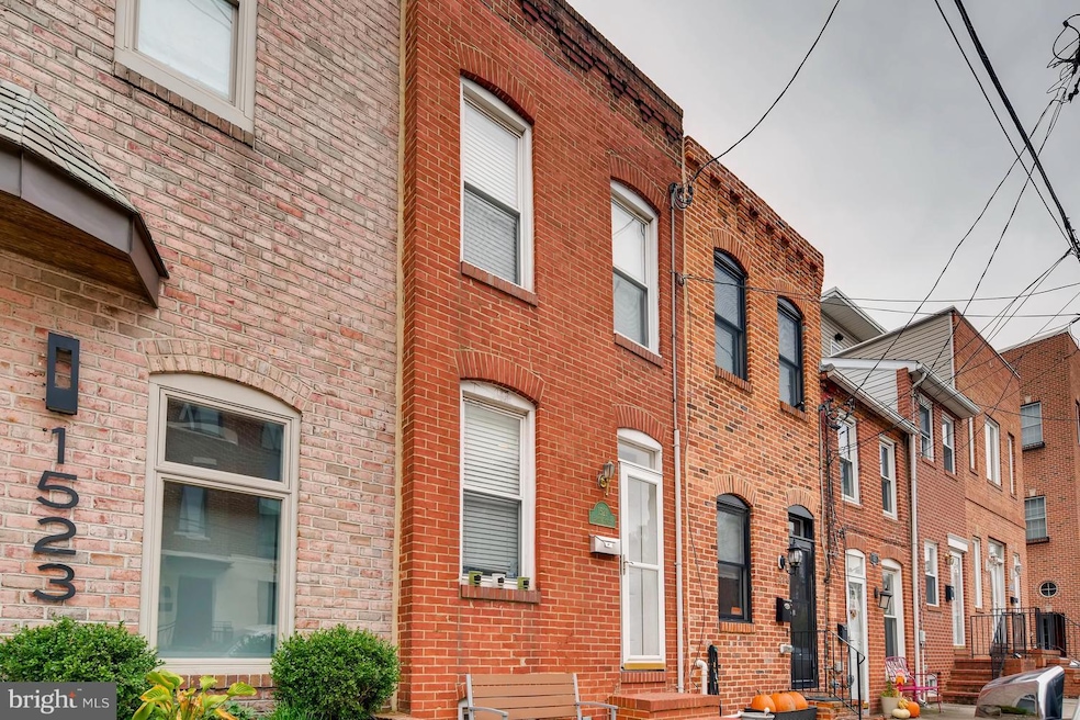 1521 Beason St, Baltimore, MD 21230 - photo 1