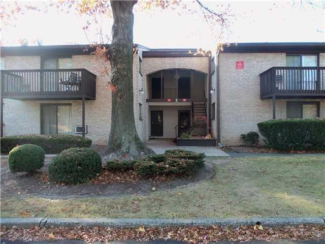 4 Secora Rd unit E10, Monsey, NY 10952 - photo 1