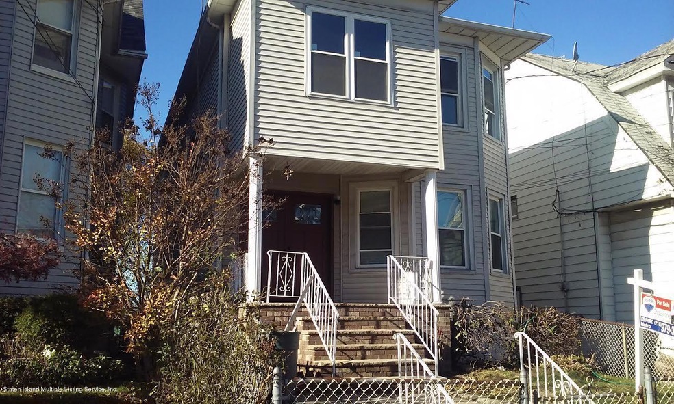 54 Dubois Ave, Staten Island, NY 10310 - photo 1