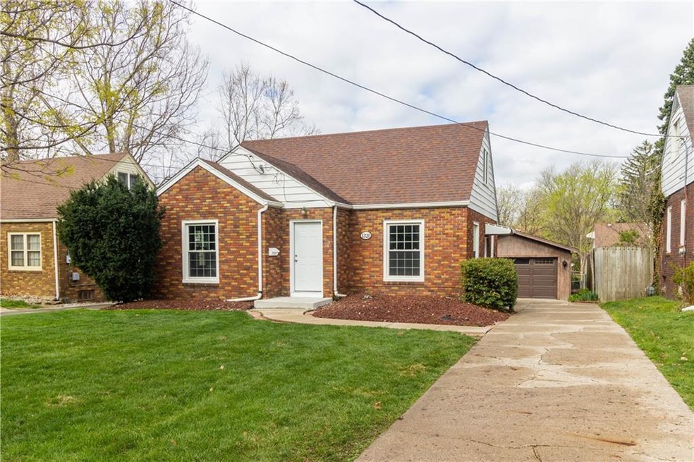 1320 57th Place, Des Moines, IA 50311 - photo 1