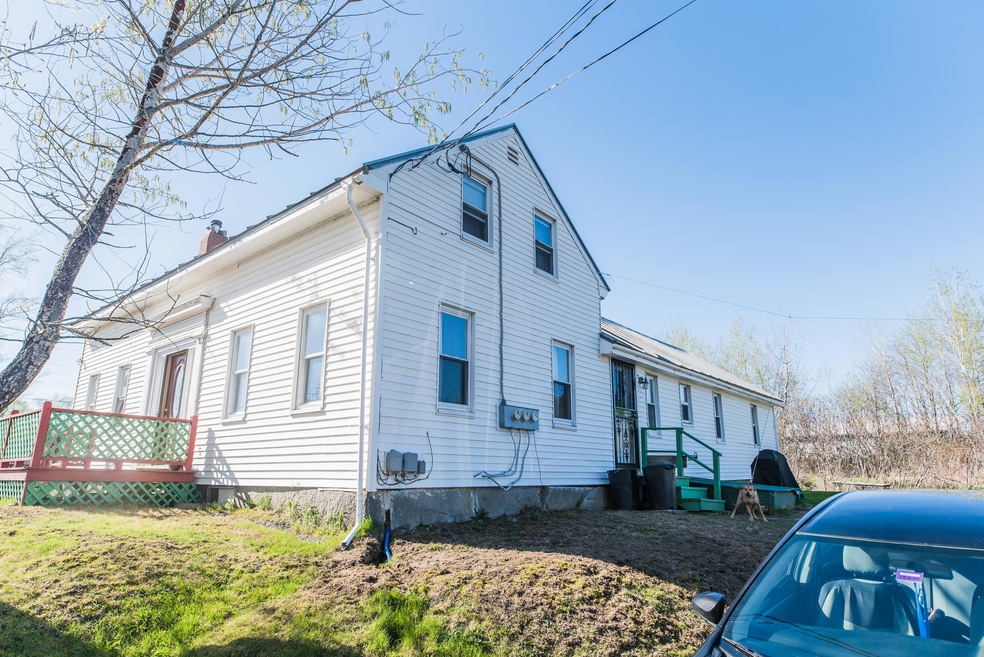 95_Webb_Rd_Waterville_ME-32