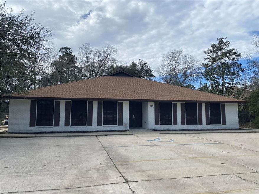 1009 Carnation St unit D, Slidell, LA 70460 - photo 1