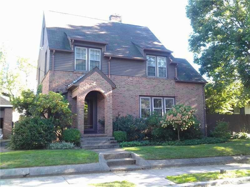 21 Creston Way, Providence, RI 02906 - photo 1