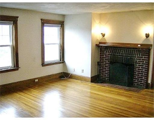 111 Crafts St unit 111, Newton, MA 02458 - photo 1