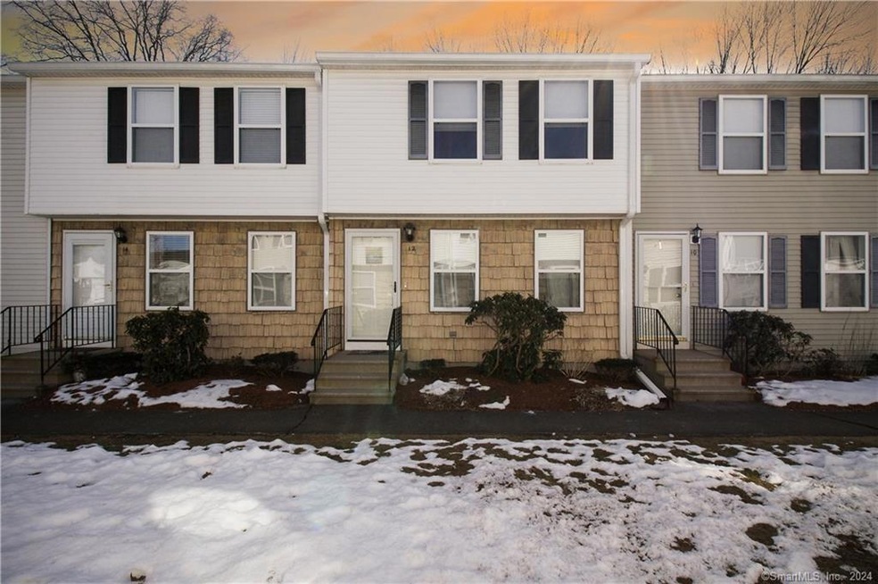 12 Larkspur Ln, Glastonbury, CT 06033 - photo 1