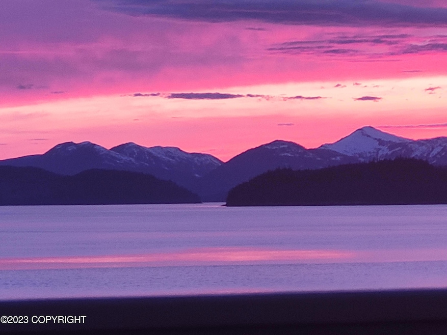 577 Evergreen Ave, Wrangell, AK 99929 - photo 1