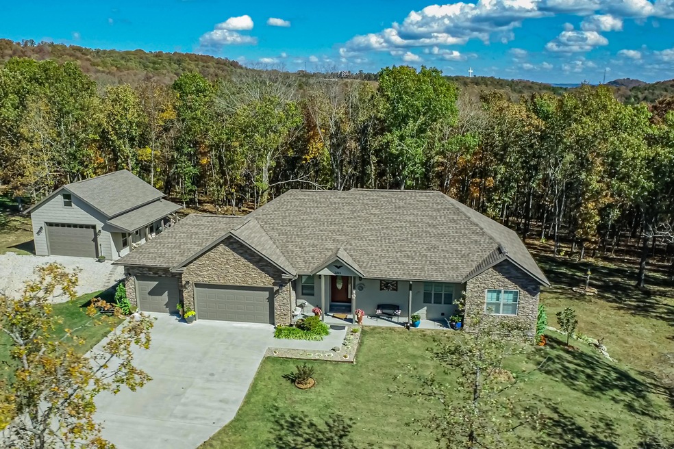 2325EmoryCreekBlvdBranson-59