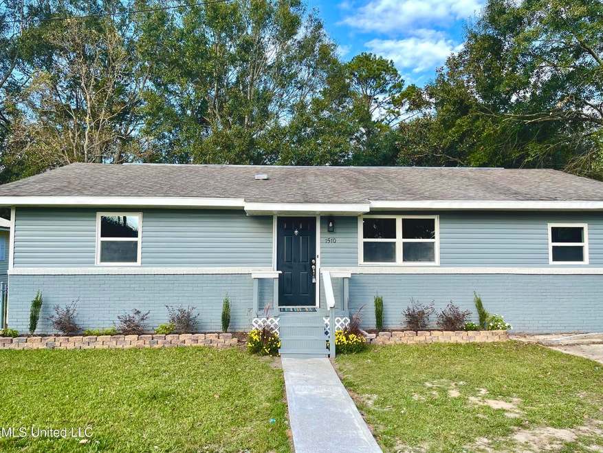 1510 Sixth Ave, Picayune, MS 39466 - photo 1