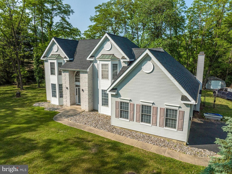 19 Columbus Jobstown Rd, Columbus, NJ 08022 - photo 1