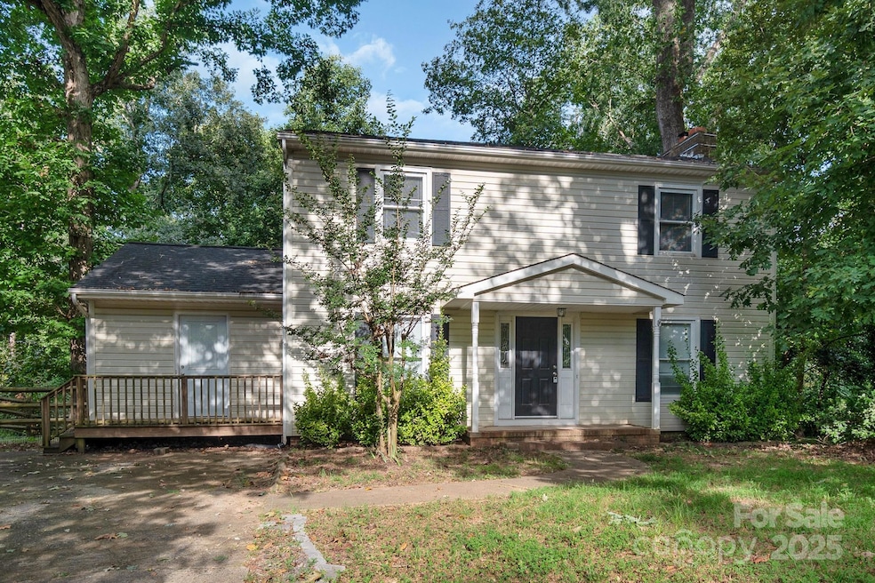 570 Scaleybark Rd, Rock Hill, SC 29732 - photo 1