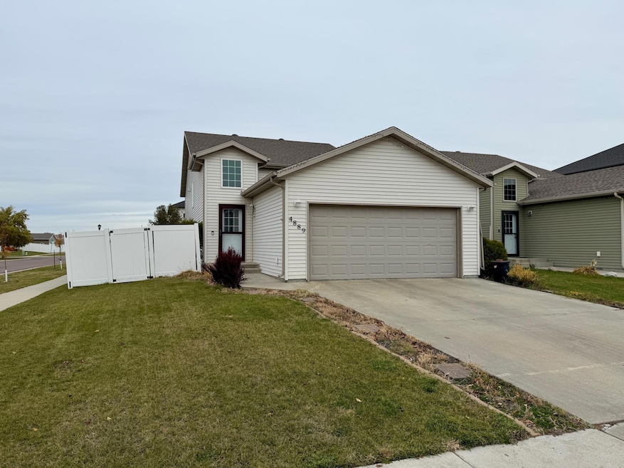 4889 Chelsea Ln S, Fargo, ND 58104 - photo 1