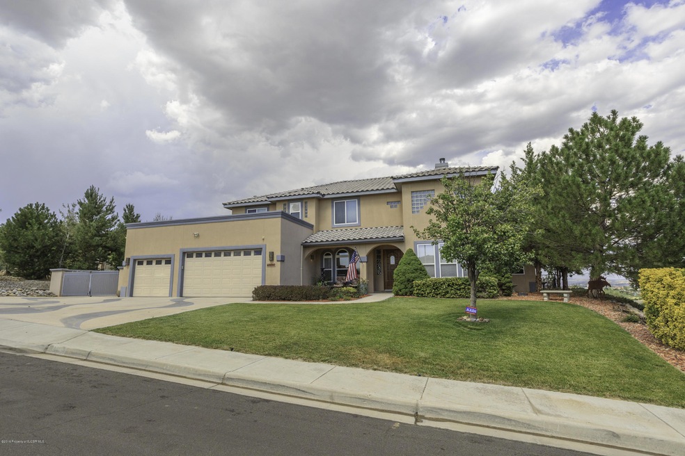 4260 Vista Pinon Dr, Farmington, NM 87401 - photo 1