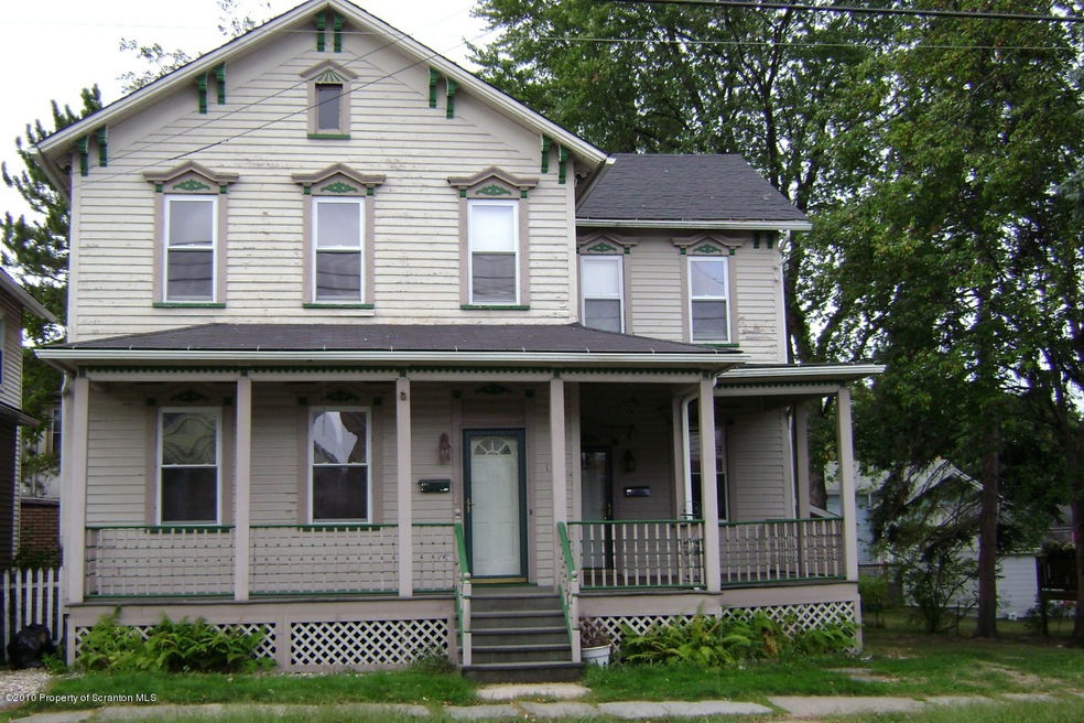 1322 Ash St, Scranton, PA 18510 - photo 1