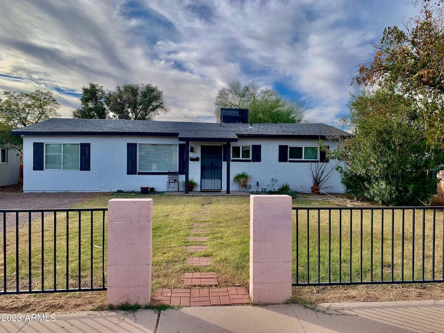 2232 N 29th St, Phoenix, AZ 85008 - photo 1