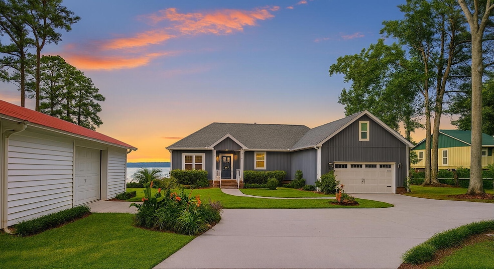 359 Green St, Santee, SC 29142 - photo 1