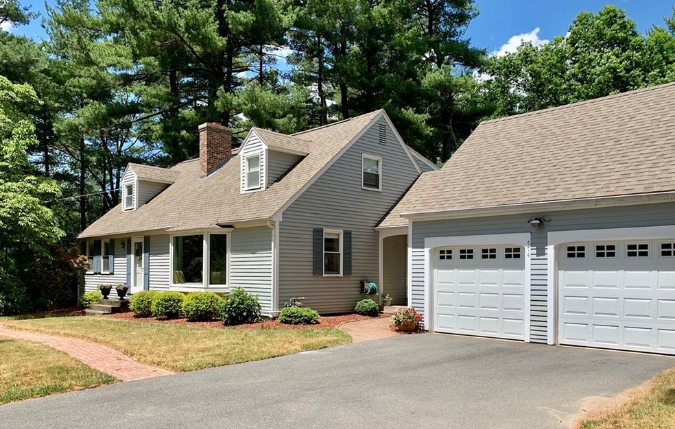 474 Station Rd, Amherst, MA 01002 - photo 1