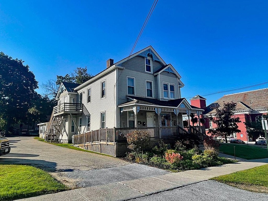 44 E Washington St, Rutland, VT 05701 - photo 1